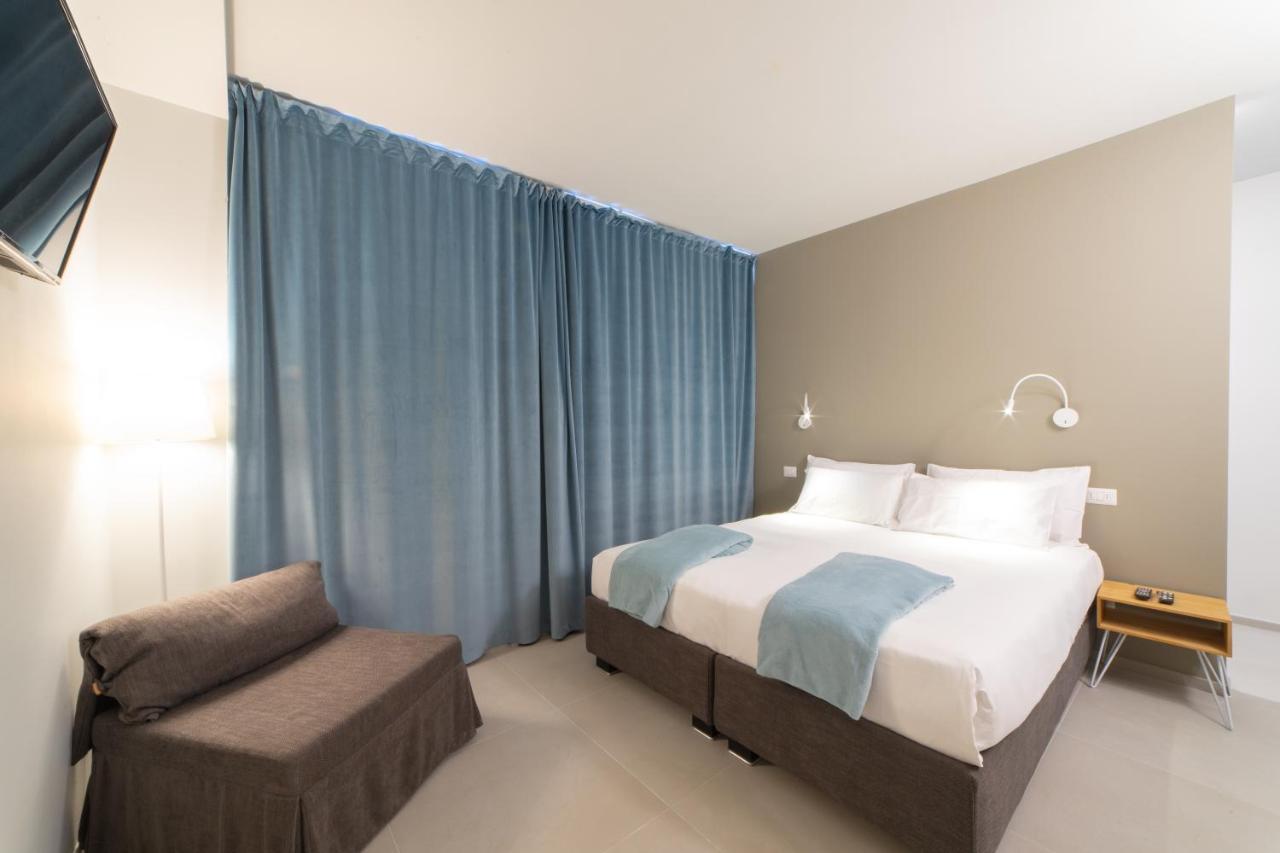 Bed and Breakfast Casa Agnese Альба Экстерьер фото