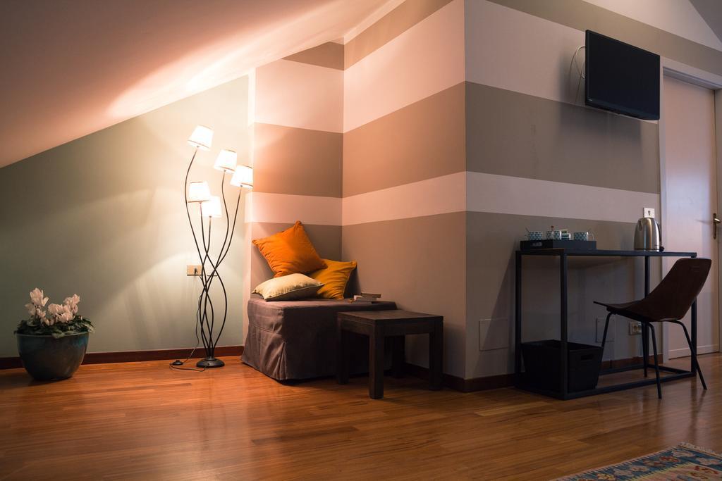 Bed and Breakfast Casa Agnese Альба Номер фото