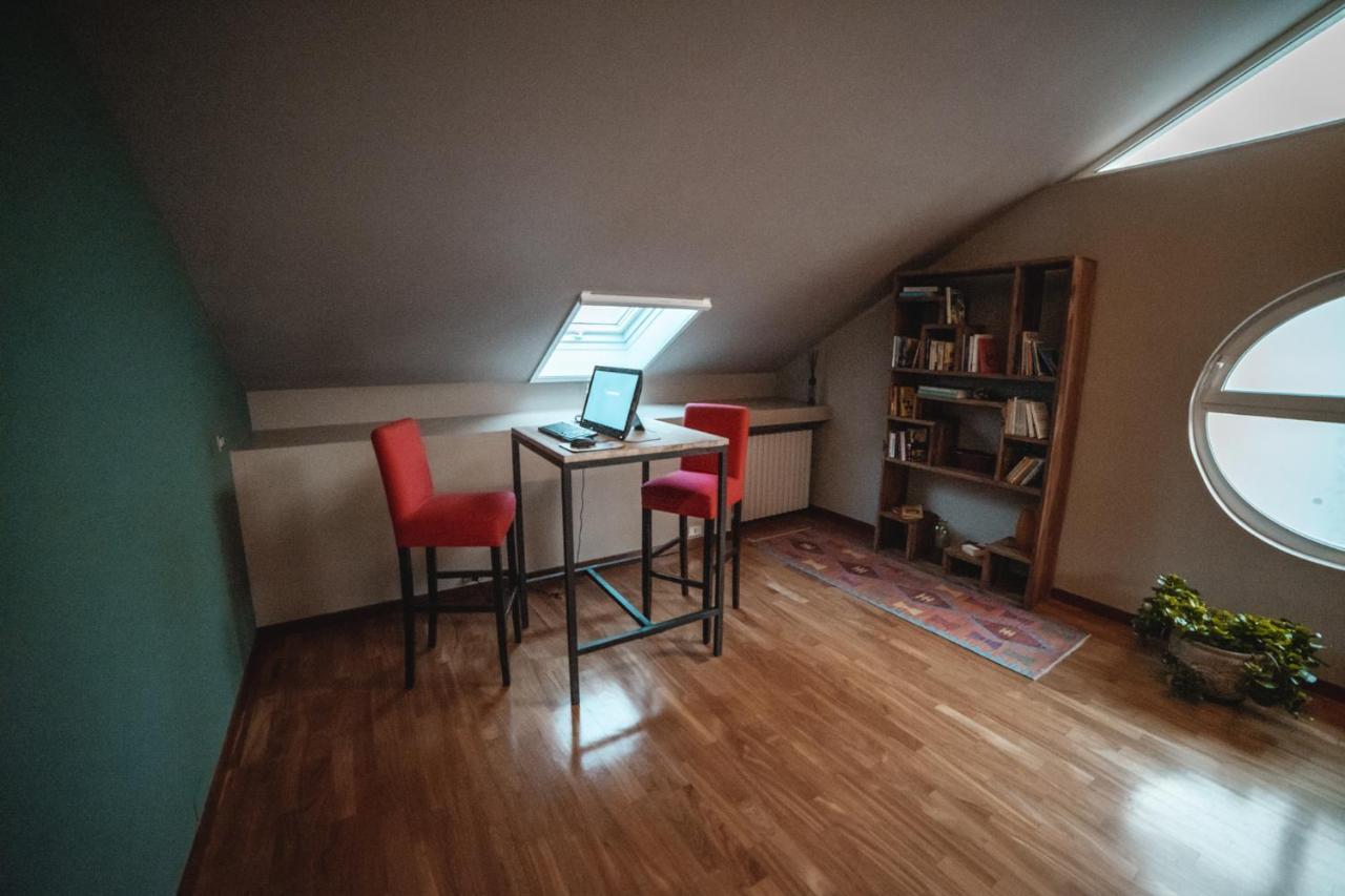 Bed and Breakfast Casa Agnese Альба Экстерьер фото
